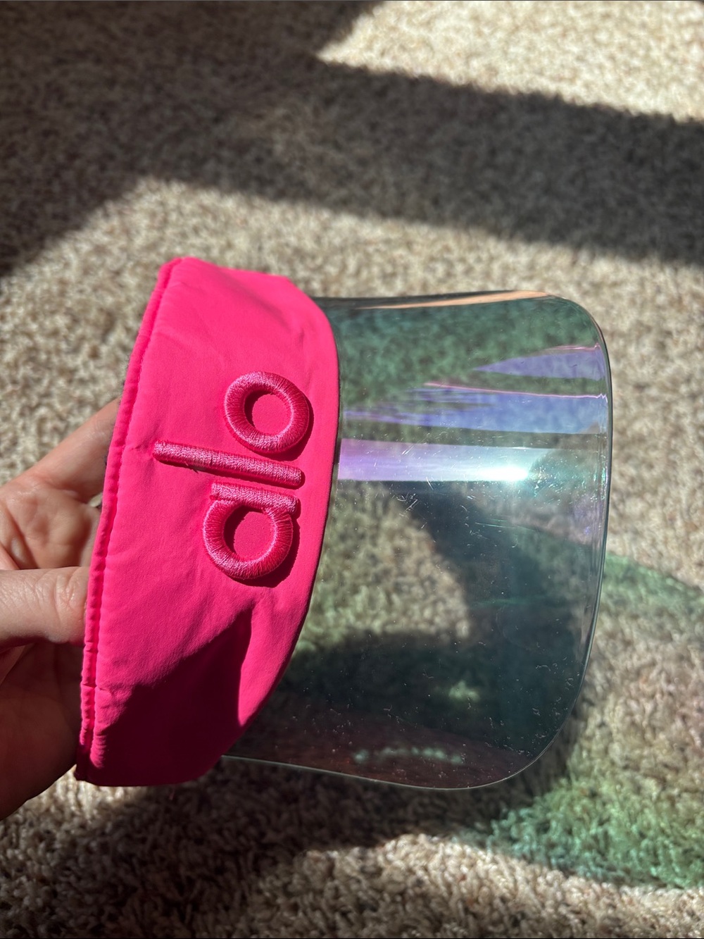 ALO Yoga Pink Mirrored Visor - Picture 5 of 5